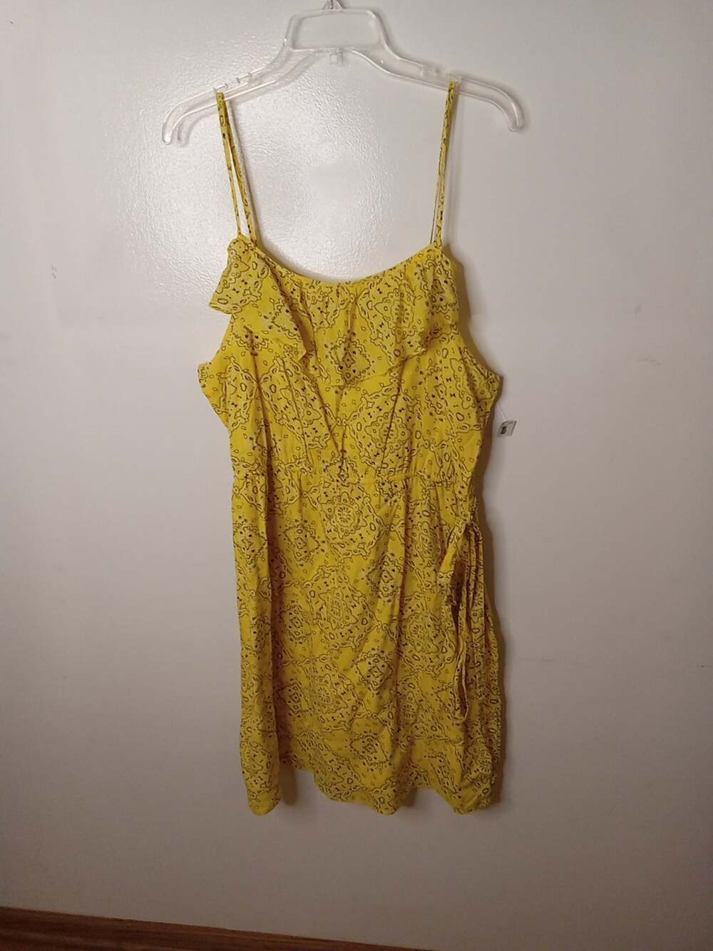 NWT Old Navy Women's Size XL Short Yellow Belted Sundress. Boho, Beach, Summer